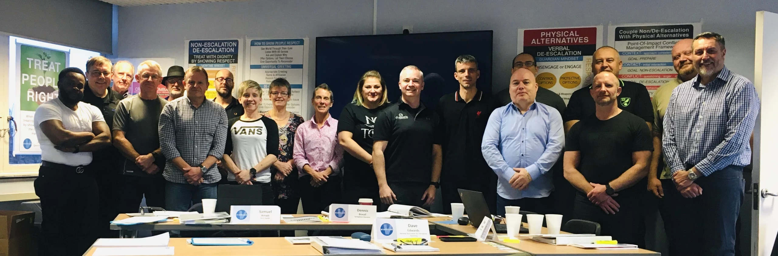 UK Team Photo 12-6-2019 Vistelar